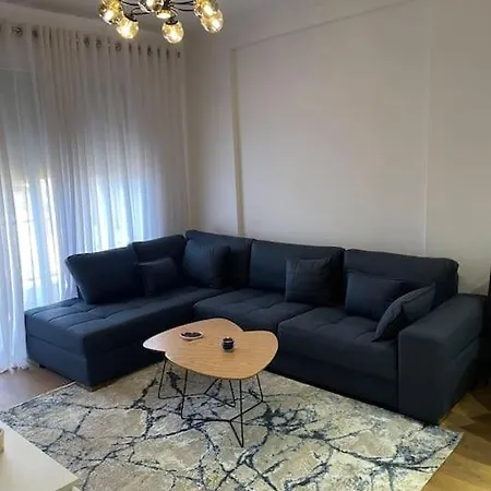 Comfy Cozy Διαμέρισμα Τίρανα